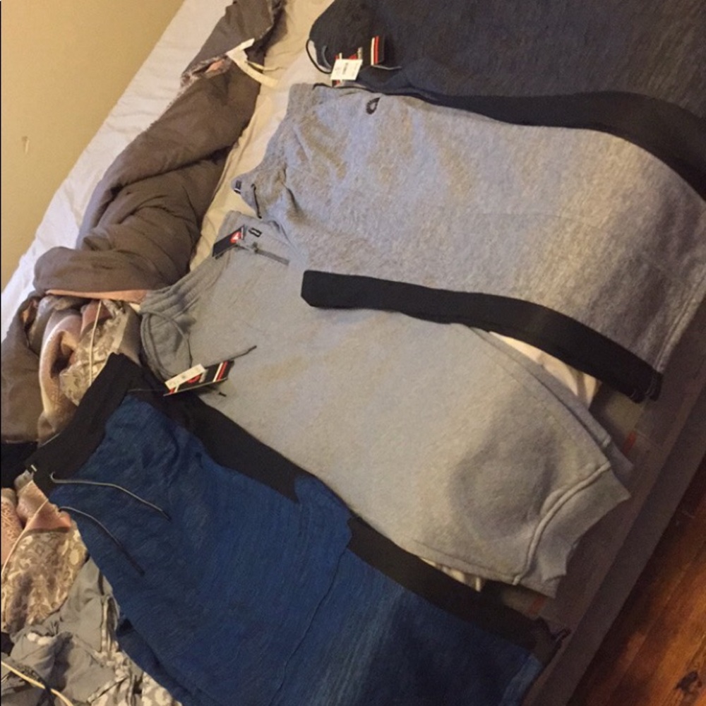 Men’s sweat pants